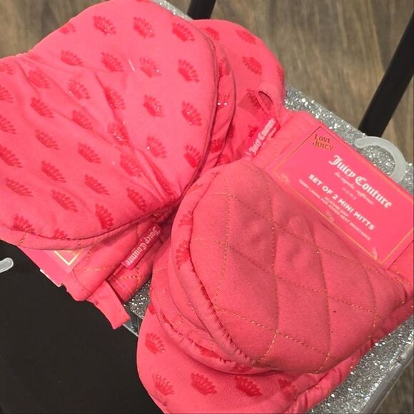 Juicy Couture Crown Logo Set of 2 Mini Mitts - Picture 6 of 11